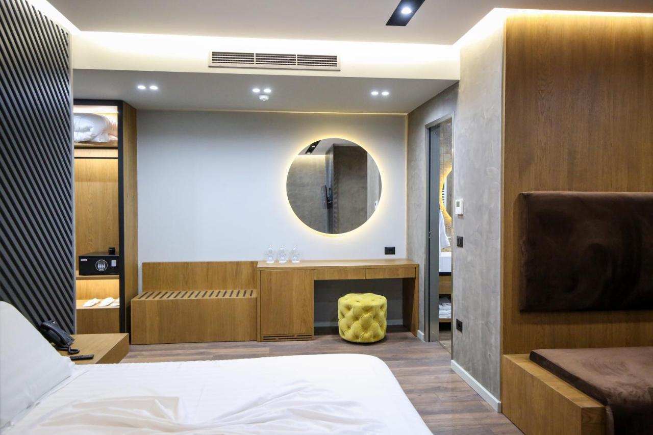 AP Hotel Boutique Vlorë Extérieur photo