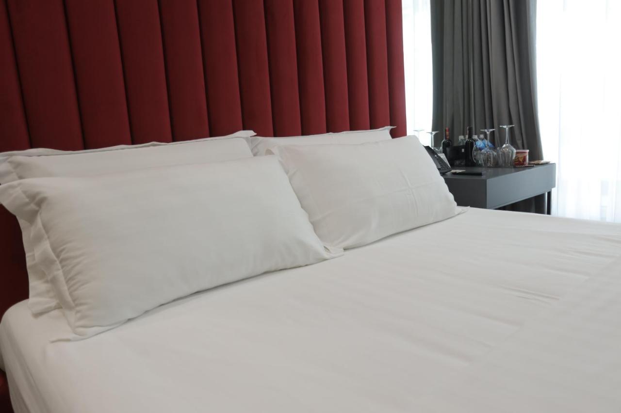 AP Hotel Boutique Vlorë Extérieur photo