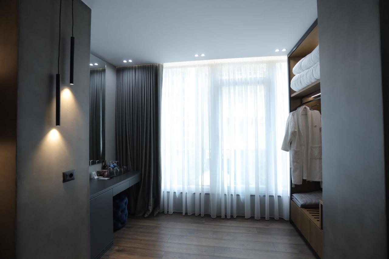 AP Hotel Boutique Vlorë Extérieur photo