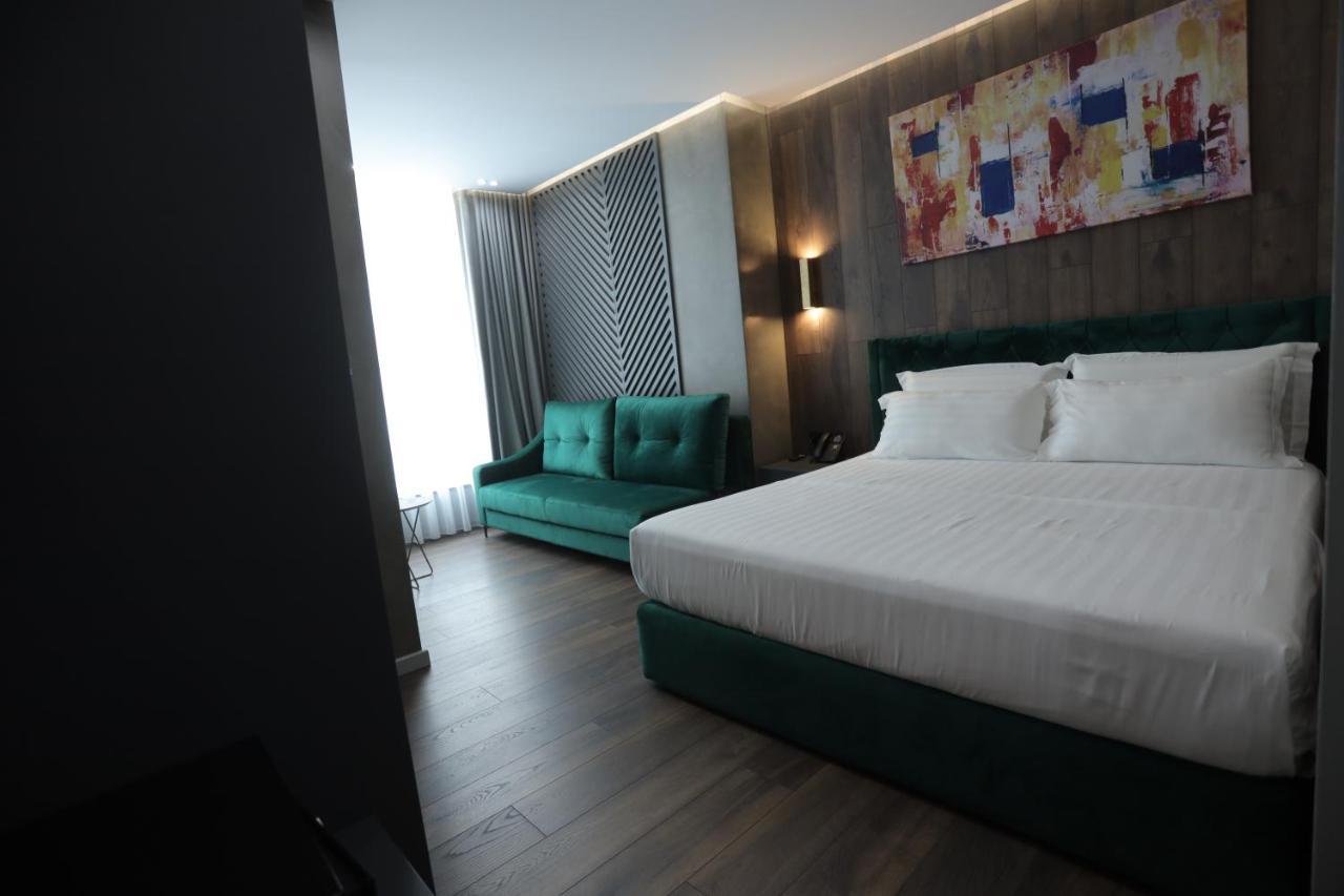 AP Hotel Boutique Vlorë Extérieur photo