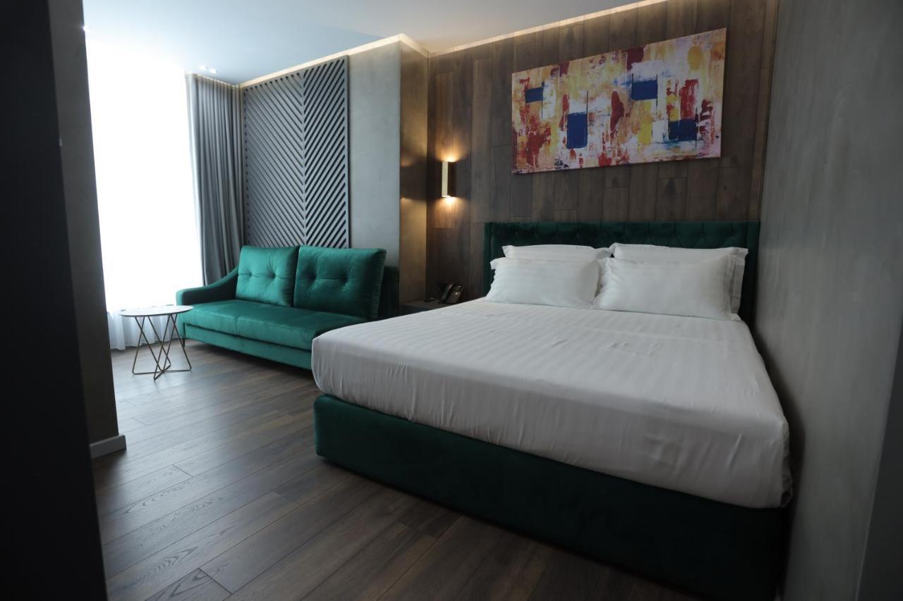 AP Hotel Boutique Vlorë Extérieur photo