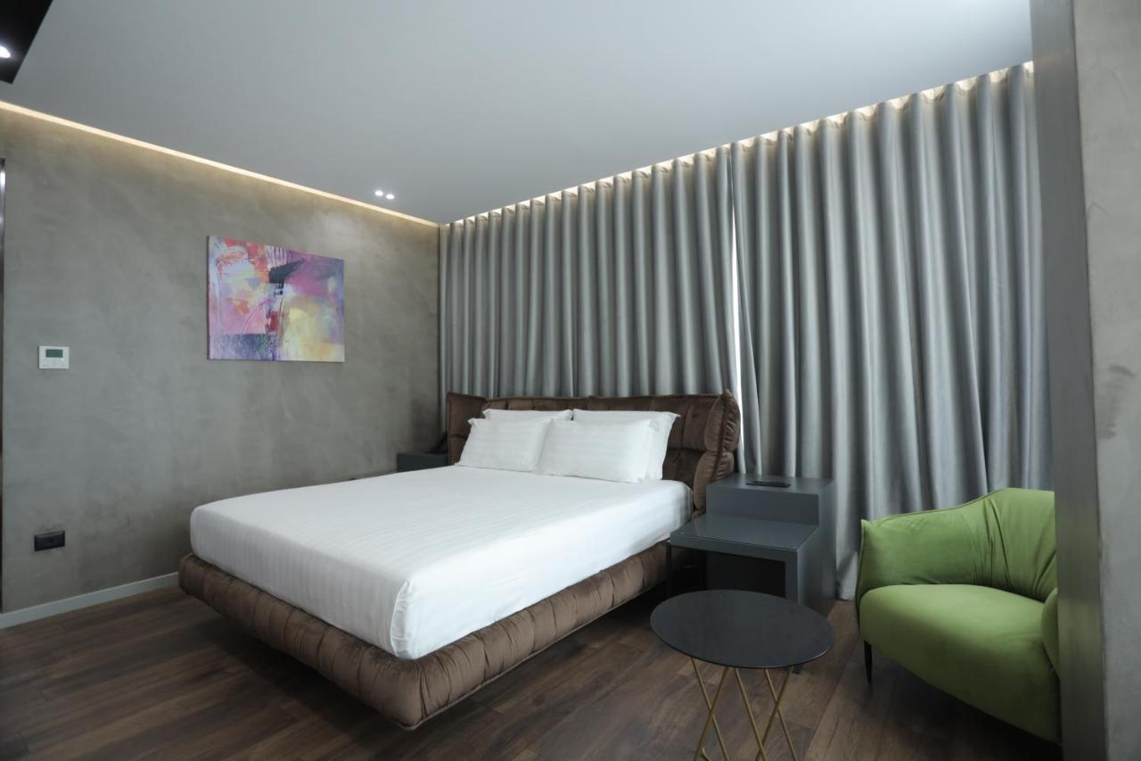 AP Hotel Boutique Vlorë Extérieur photo