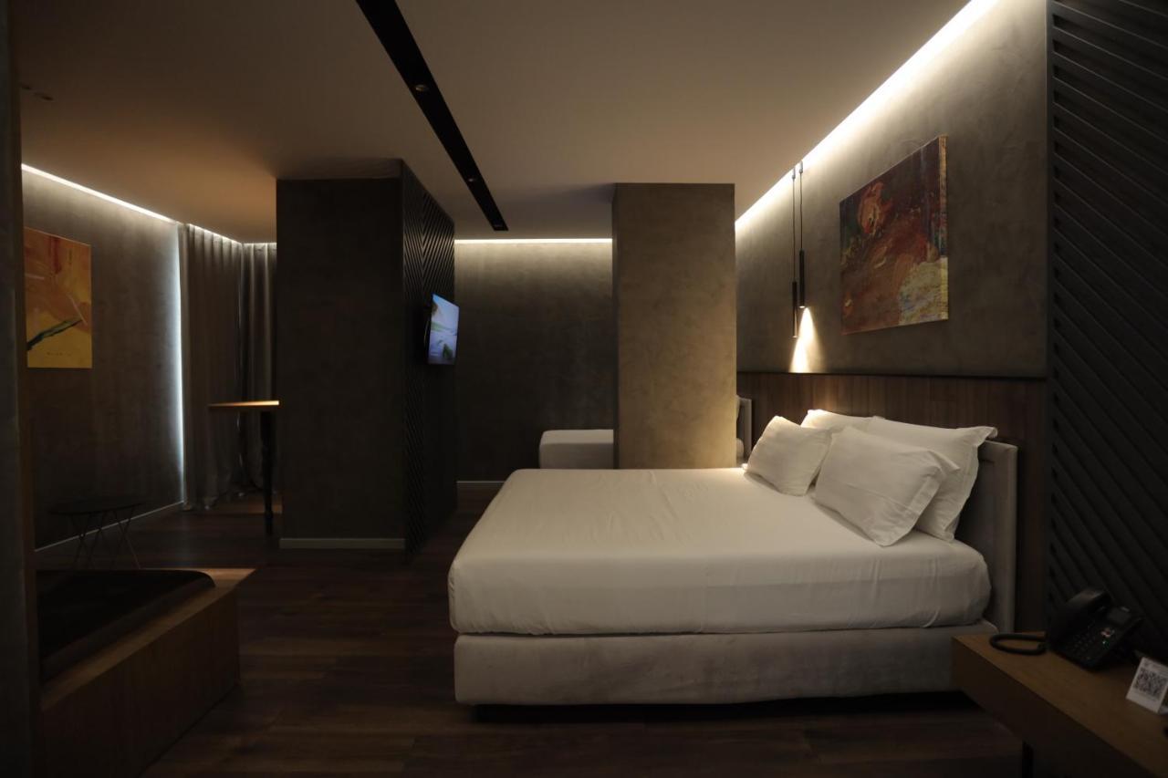 AP Hotel Boutique Vlorë Extérieur photo