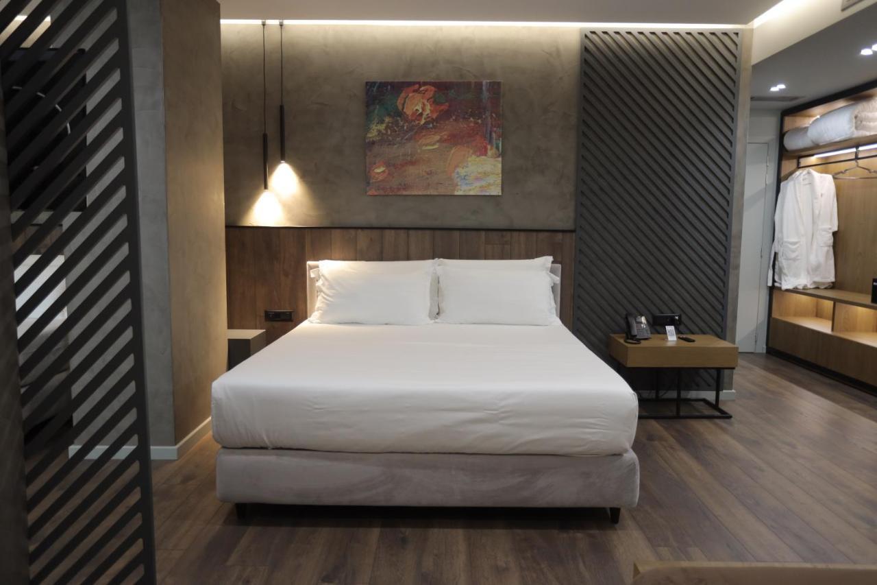 AP Hotel Boutique Vlorë Extérieur photo