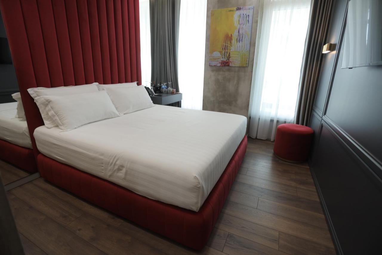 AP Hotel Boutique Vlorë Extérieur photo